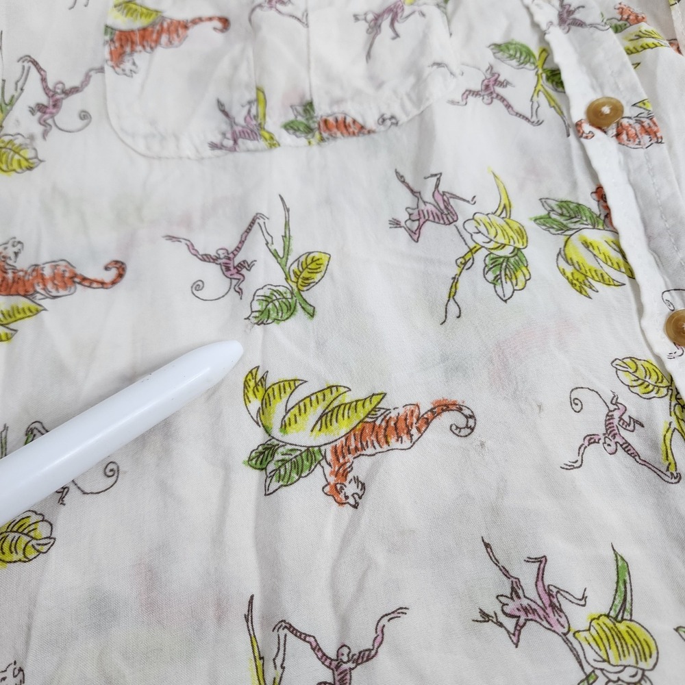 Maeve Anthropologie Button Down Shirt Womens 10 White Animal Monkey Tiger Print - Picture 7 of 7